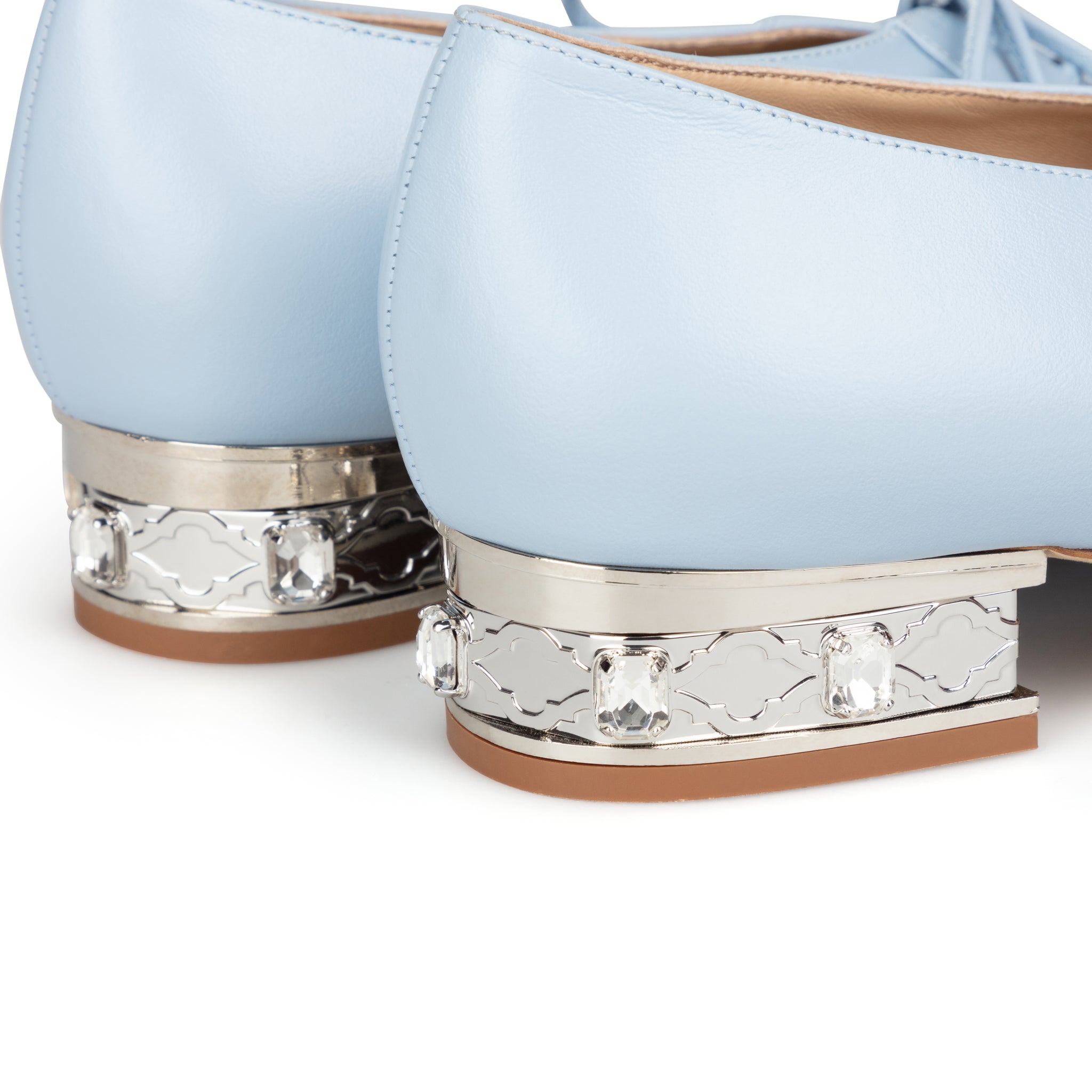 MAYUMI OXFORD – Aimée Ann Lou